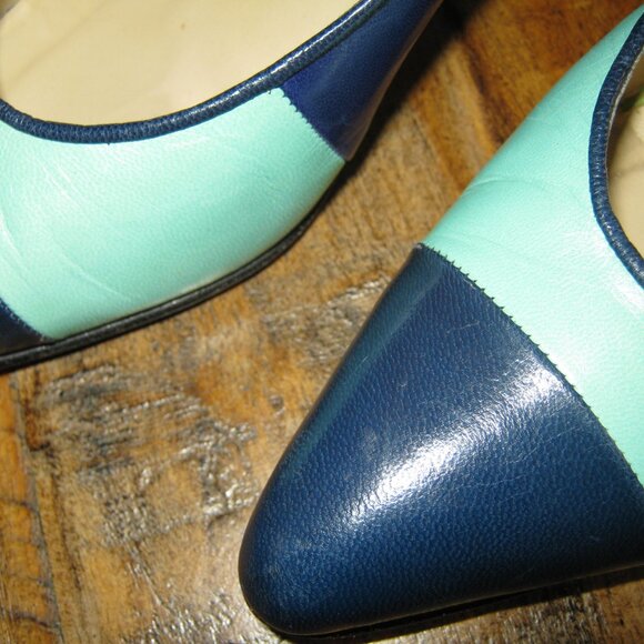 Nordstrom's Italian Pumps - Teal & Navy - Size 8 M - Picture 2 of 5